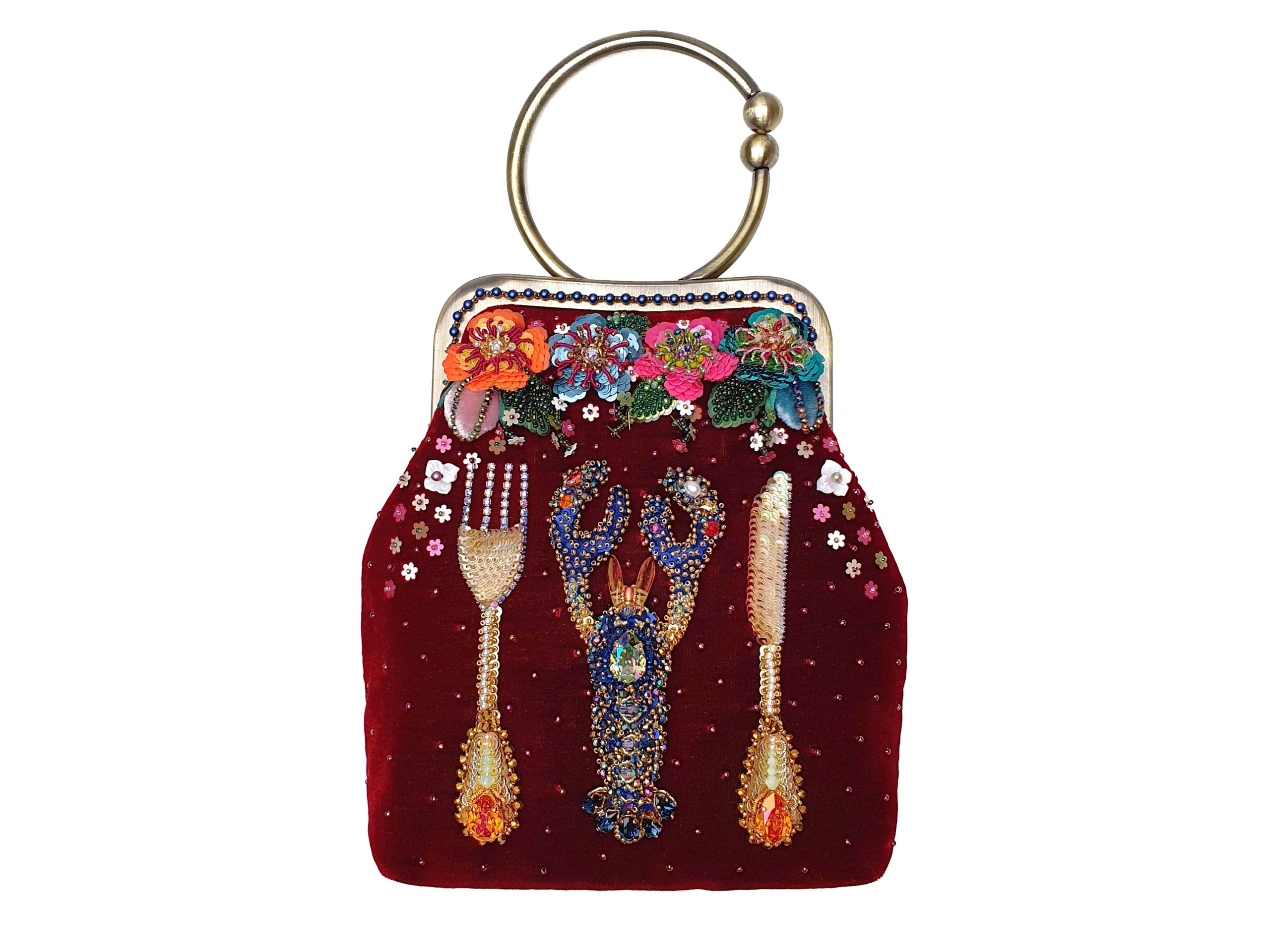 Haute Couture: Crocheted Rendition of Dolce & Gabbana Miss Sicily Handbag -  Haute Living